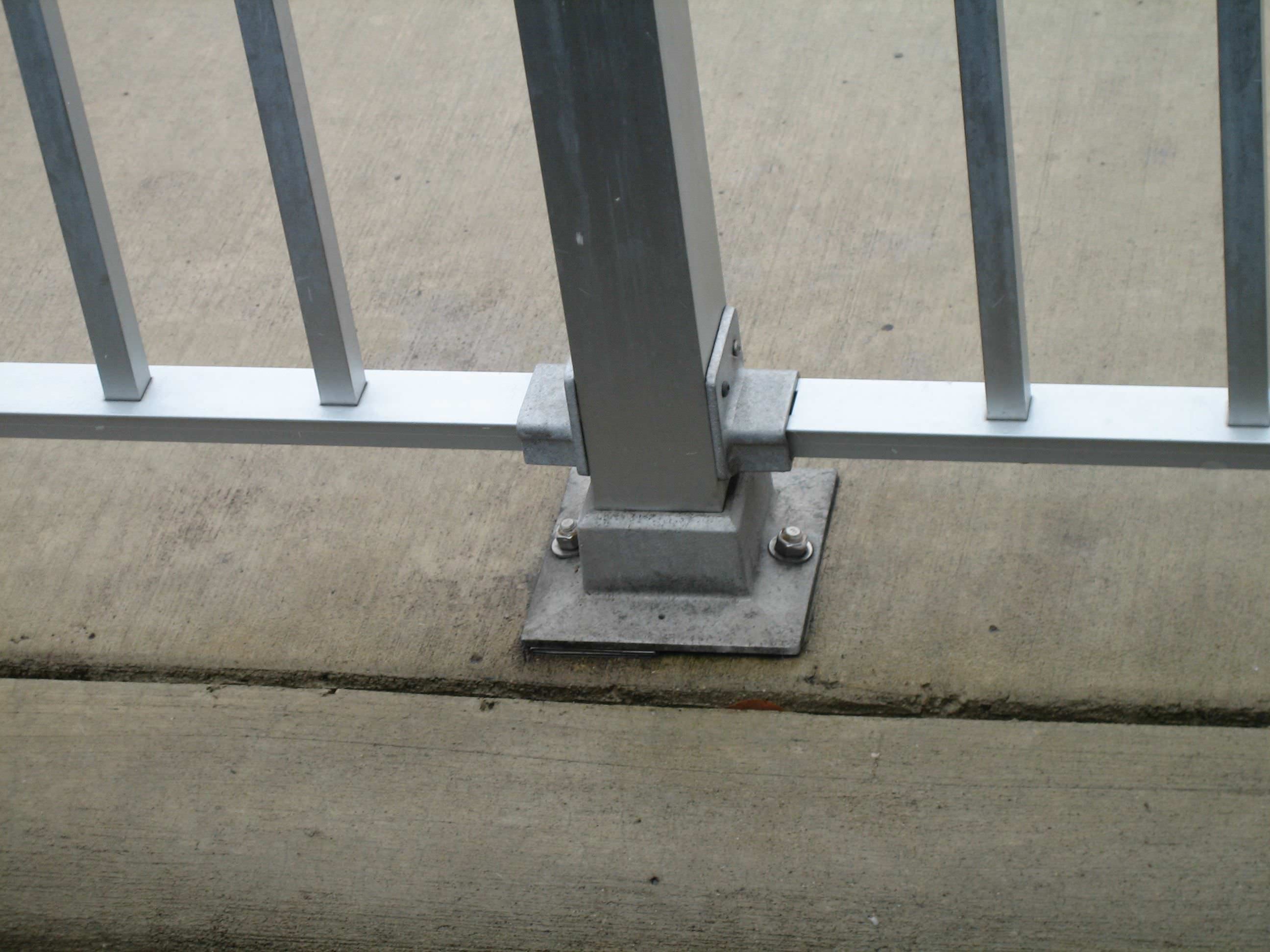 Red Head® Wedge Anchor Installation Concrete Fastening Systems, Inc.